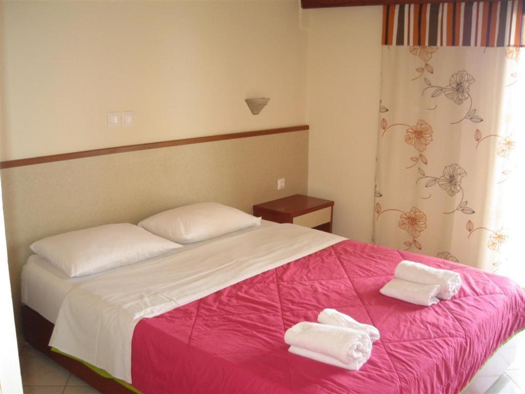 Bella Vista Hotel "By Checkin" Hersonissos  Bilik gambar
